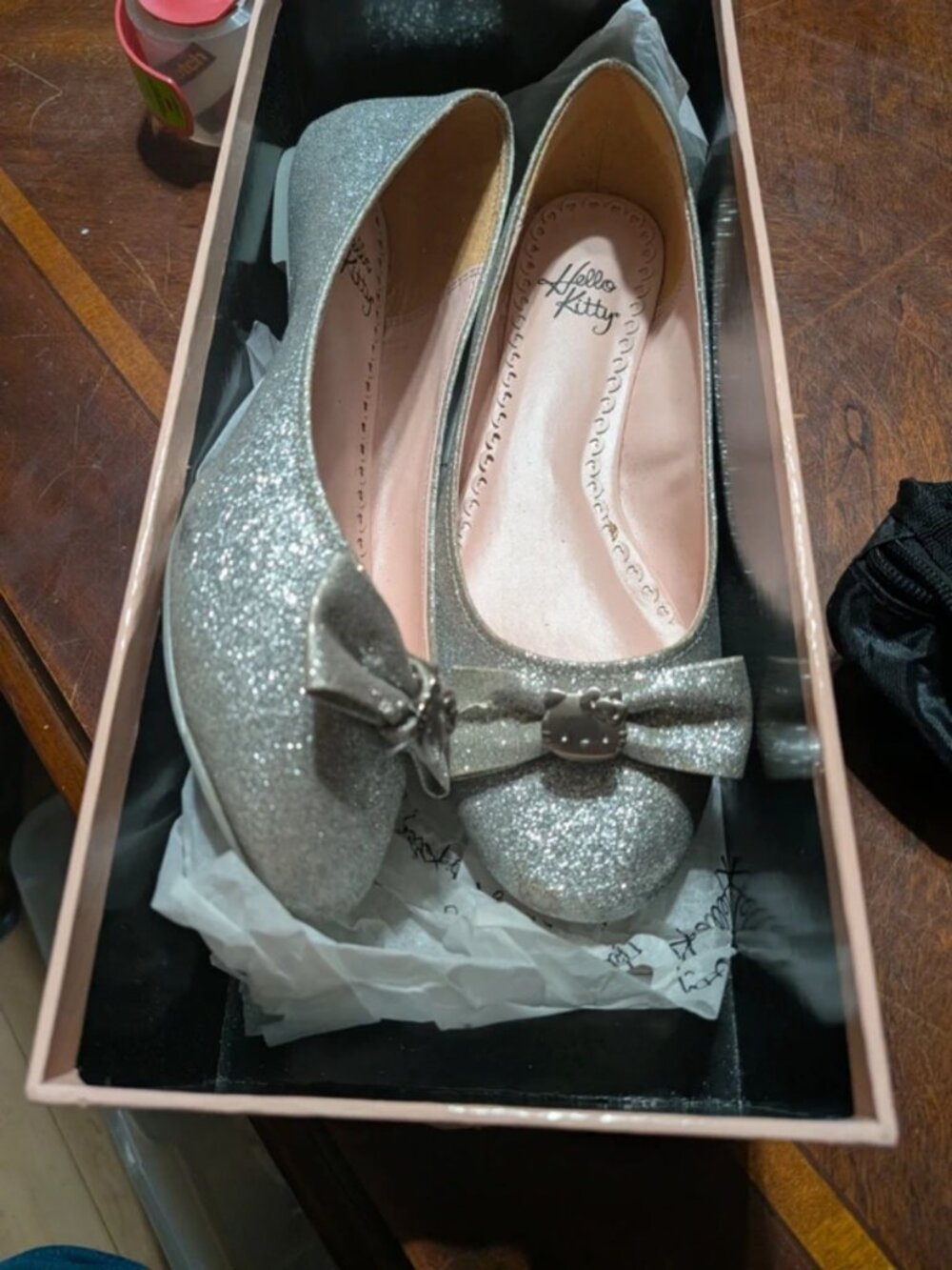Discontinued hello Kitty shoes